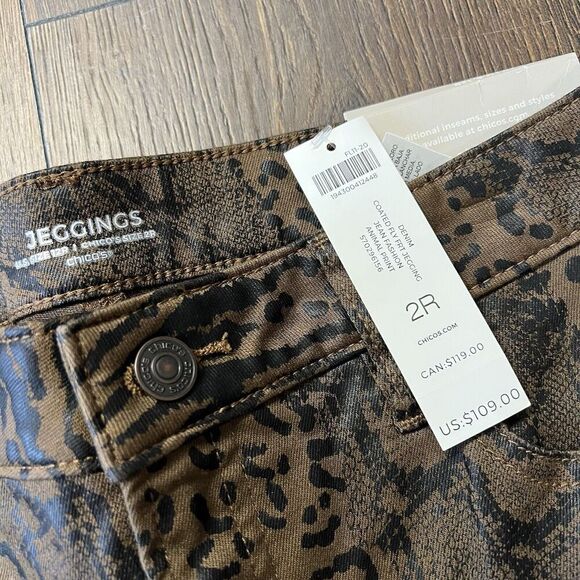 🆕 Chico’s Coated Animal-Print Jeggings SZ 2/12 - Picture 6 of 7